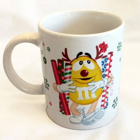 M&M's Yellow & Red Holiday Wrapping Paper 12 oz. Coffee Mug-2010 - Picture 3 of 7